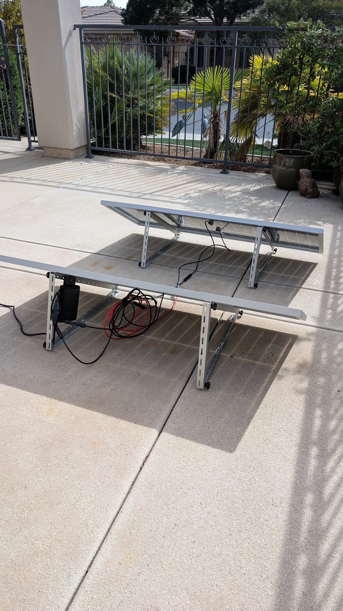Free Shipping | Balcony Solar Kit | 390W Plug-and-Play Solar Kit with Hoymiles 120V Microinverter